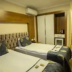 Bursa Palas Hotel Ξενοδοχείο 3*