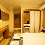 Ξενοδοχείο Bursa Palas Hotel 3*
