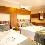 Bursa Palas Hotel Ξενοδοχείο 3*