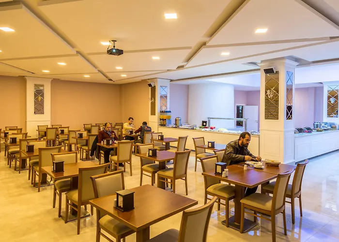 Bursa Palas Hotel מלון 3*